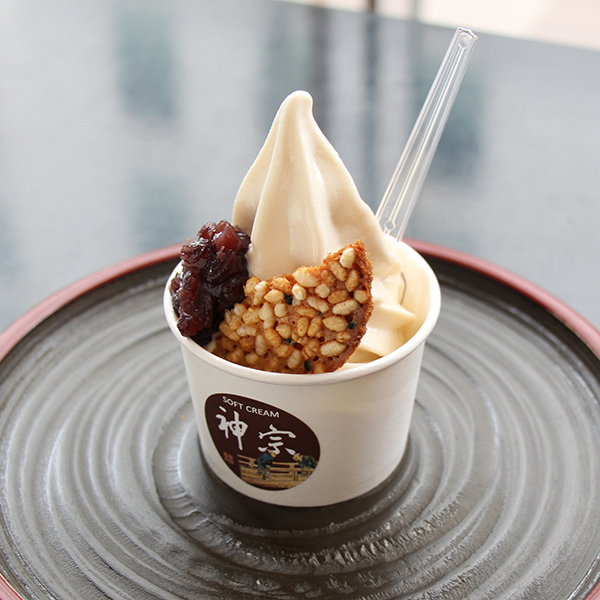 塩昆布煮汁ソフトクリーム（カップ）